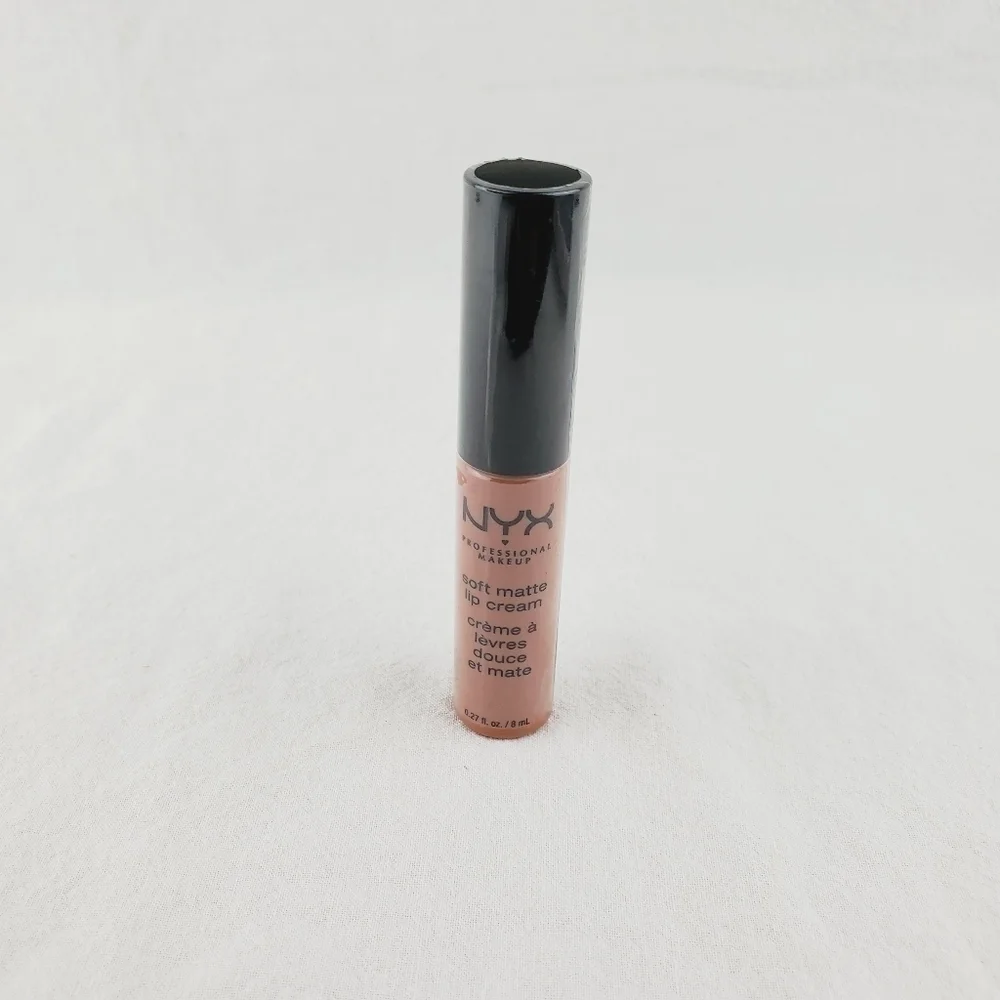 LAST ONE 🔥 NYX Soft matte lip cream SHADE SMLC57